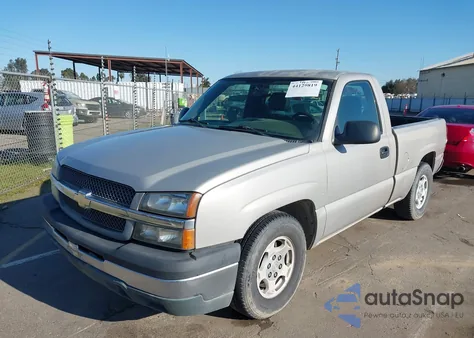 2004 Chevrolet Silverado 1500 Work Truck z USA, uszkodzony, nr VIN 1GCEC14V24Z245067